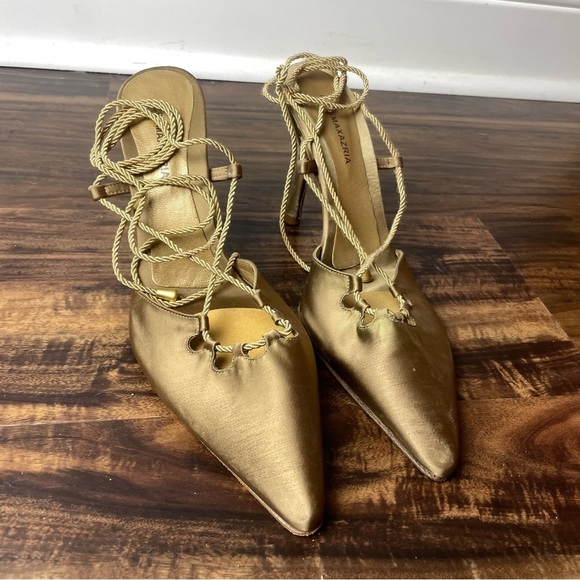 BCBGMaxAzria Gold Textile and Leather Lace Up Foot to Ankle Size 7.5 B - Picture 7 of 16